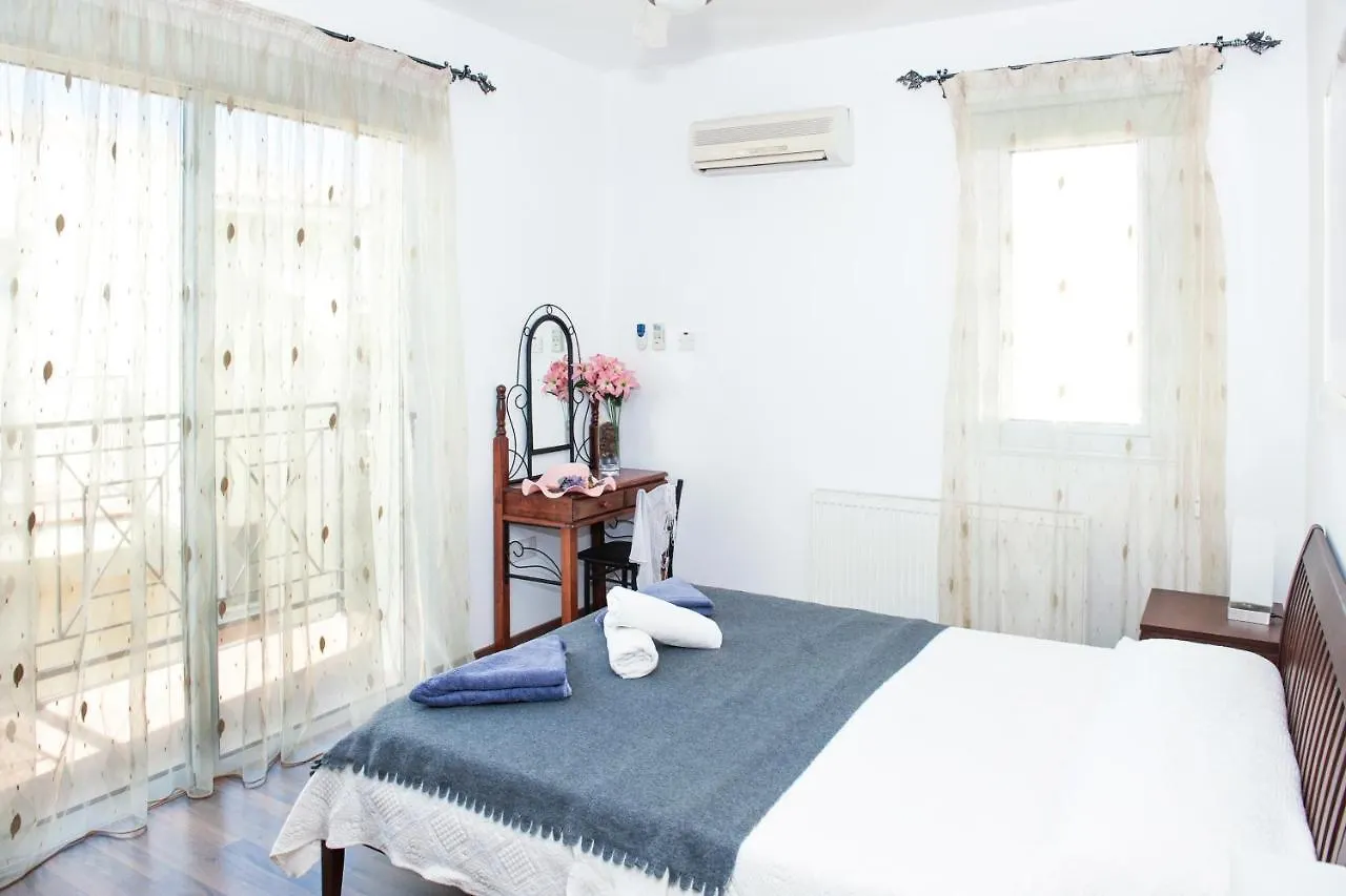 Crystal Blue Villa In A Perfect Location Protaras Zypern