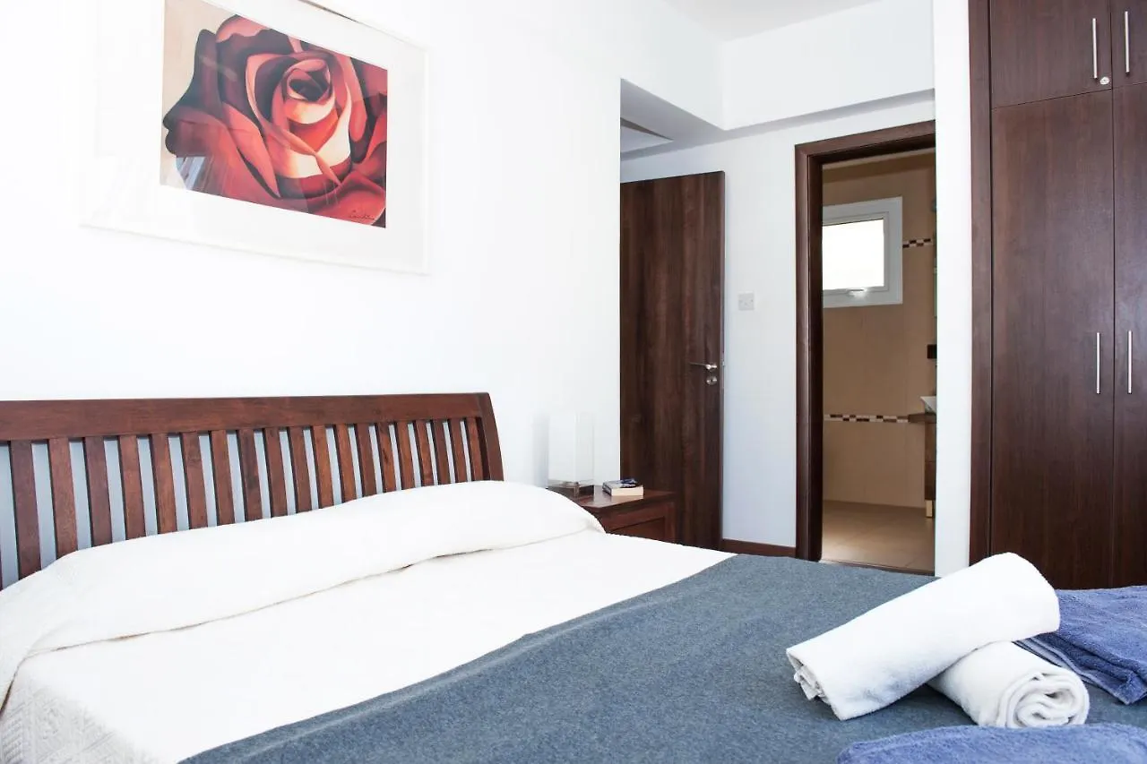 Crystal Blue Villa In A Perfect Location Protaras