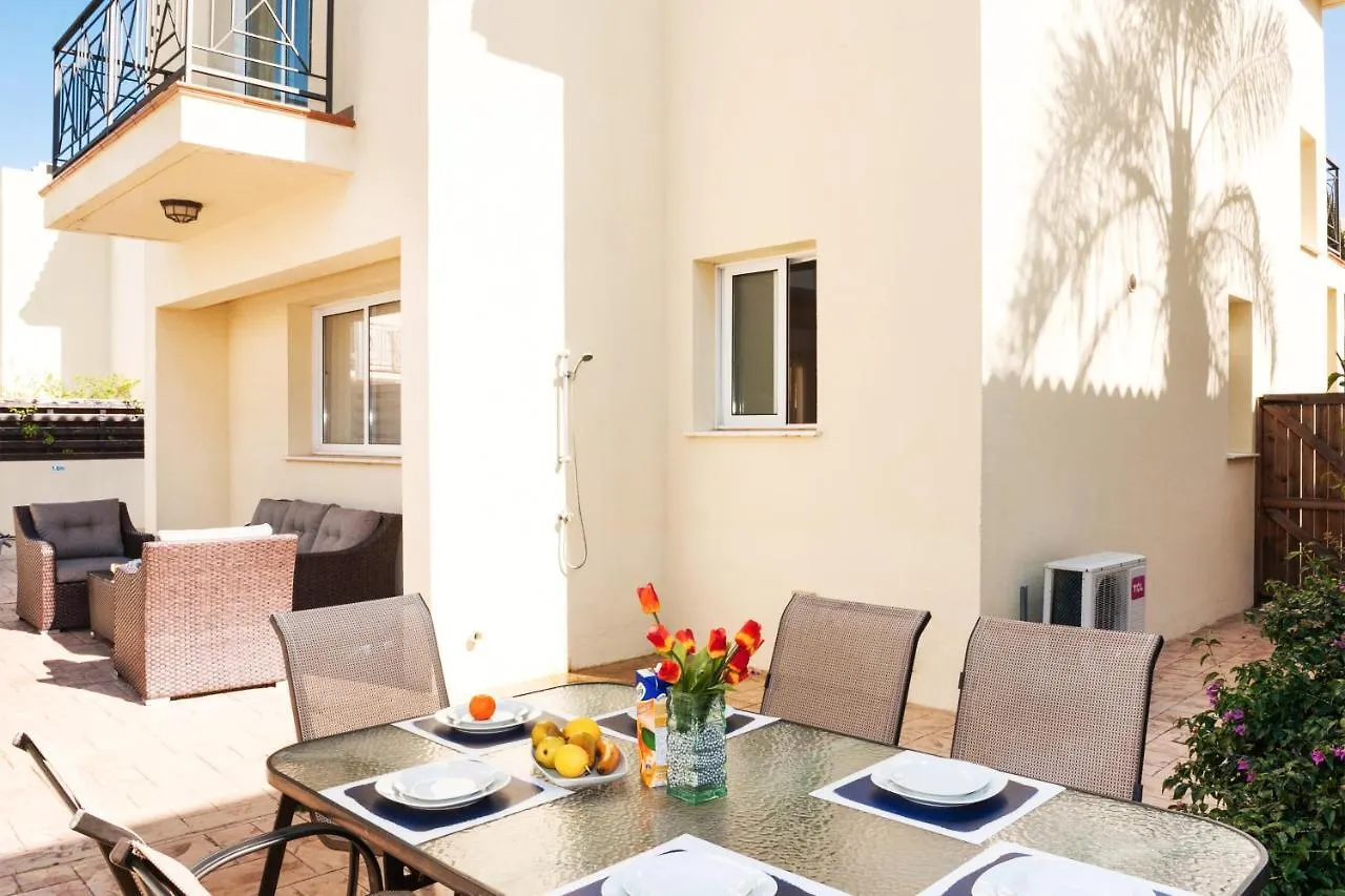 Crystal Blue Villa In A Perfect Location Protaras